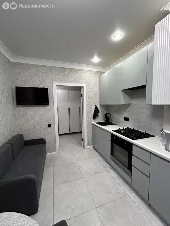 2-комнатная квартира: Нальчик, улица Атажукина, 12Д (56 м) - Фото 1