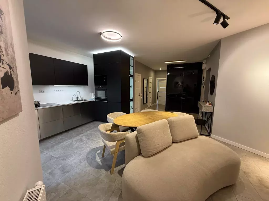 Продаётся 2-к квартира, 80 м - Фото 1