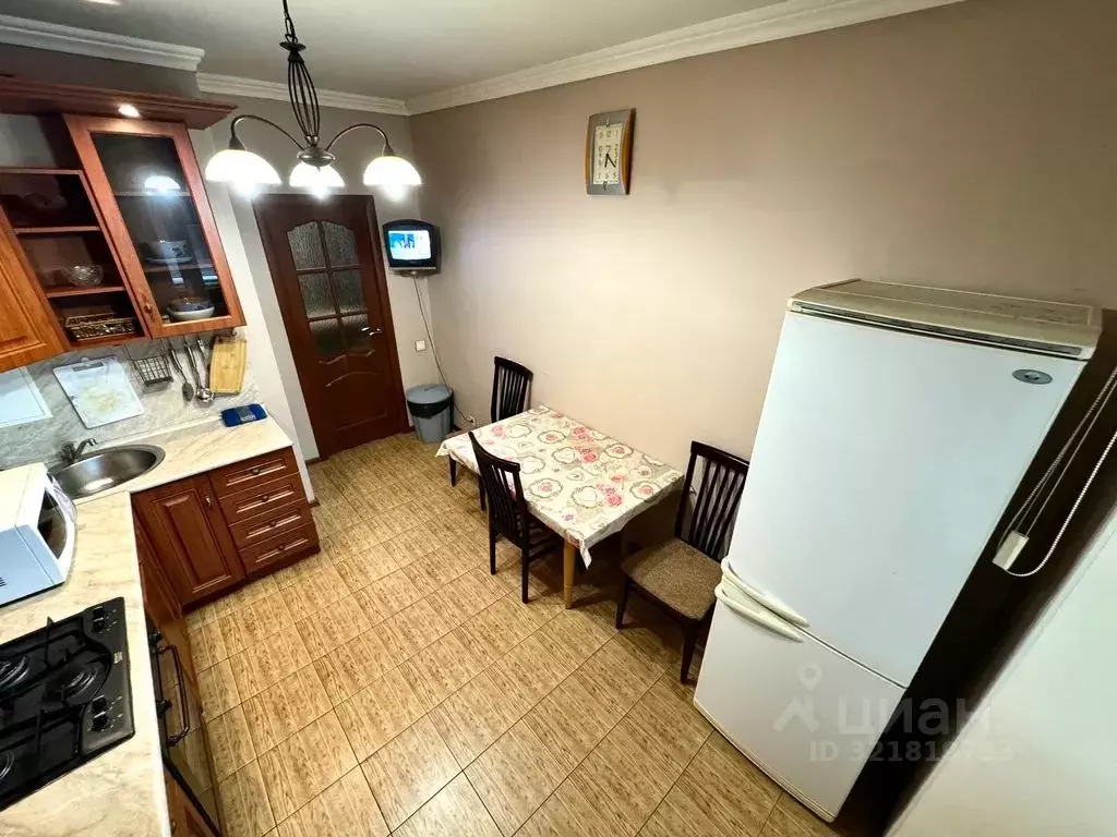 2-к кв. Московская область, Дмитров Имени В.Н. Махалина мкр, 25 (70.0 ... - Фото 2