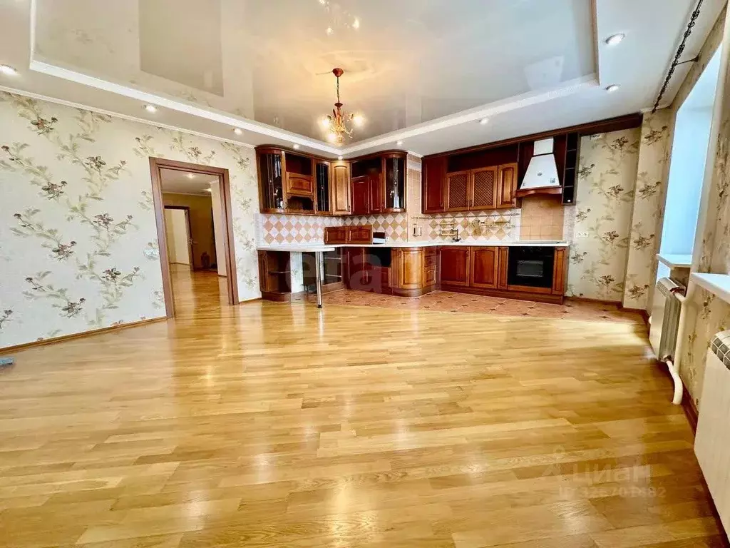 3-к кв. Белгородская область, Белгород Октябрьская ул., 61 (112.8 м) - Фото 2