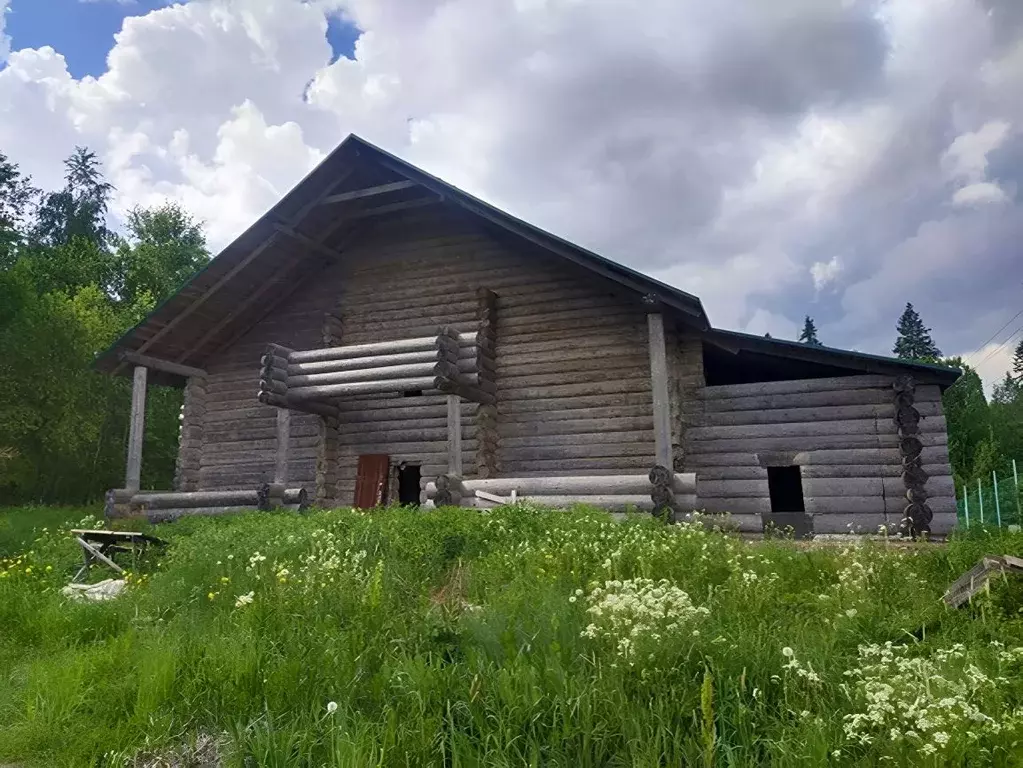 Дом в Ленинградская область, Выборгский район, Каменногорское ... - Фото 0
