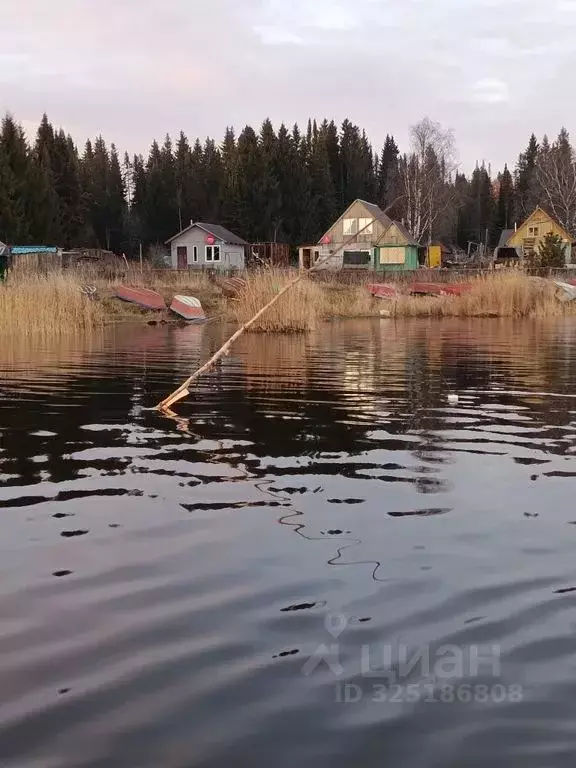 Дом в Челябинская область, Саткинский муниципальный округ, пос. ... - Фото 1