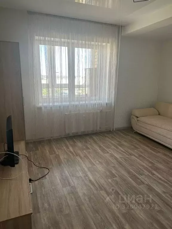 3-к кв. Татарстан, Набережные Челны ул. Академика Королева, 37В (70.0 ... - Фото 1