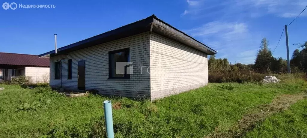 Дом в Фирсово, Российская улица, 81 (94 м) - Фото 1