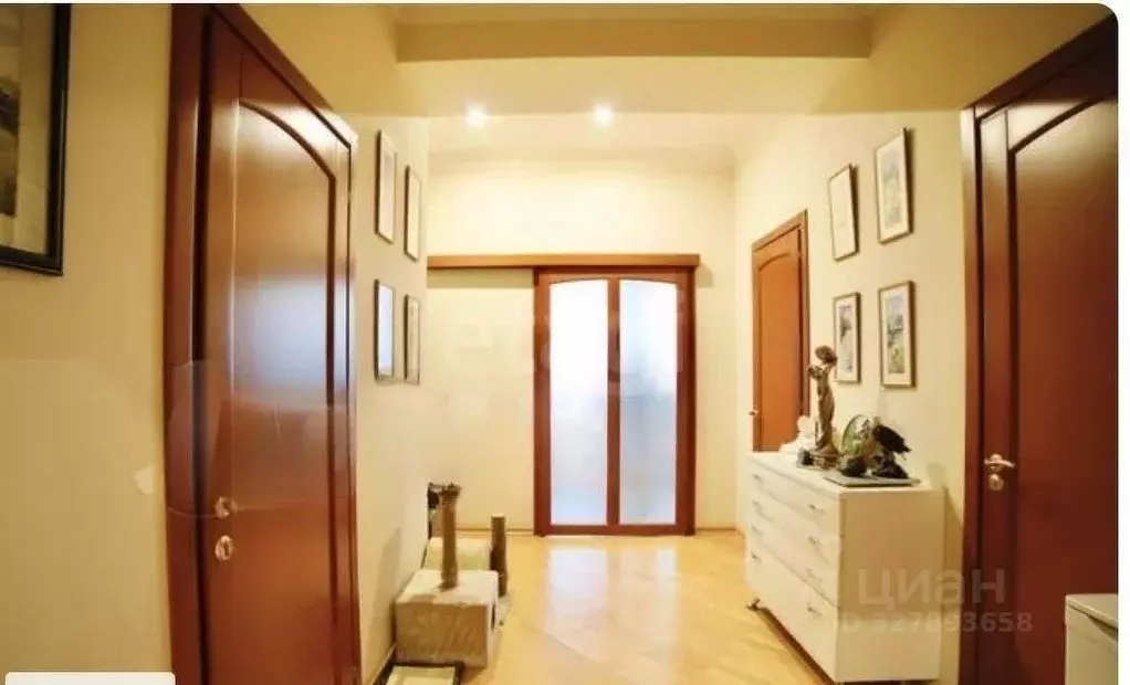 3-к кв. Тюменская область, Тюмень Минская ул., 65к2 (146.0 м) - Фото 1