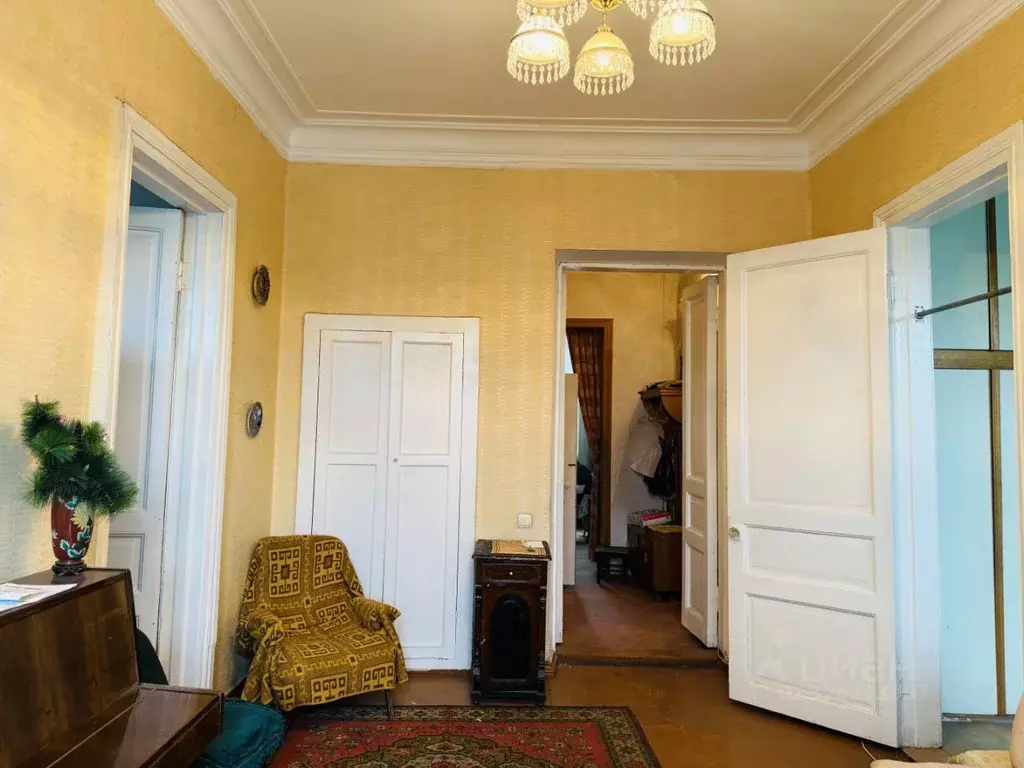 3-к кв. Иркутская область, Иркутск ул. Свердлова, 1 (70.4 м) - Фото 2