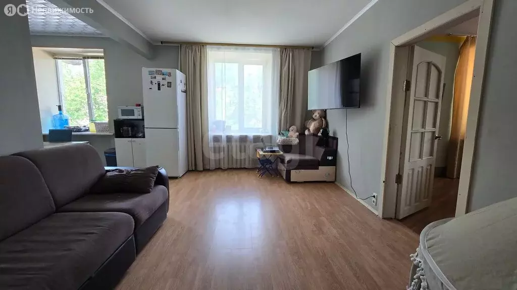 4-комнатная квартира: Брянск, улица 3-го Интернационала, 2 (106 м) - Фото 1