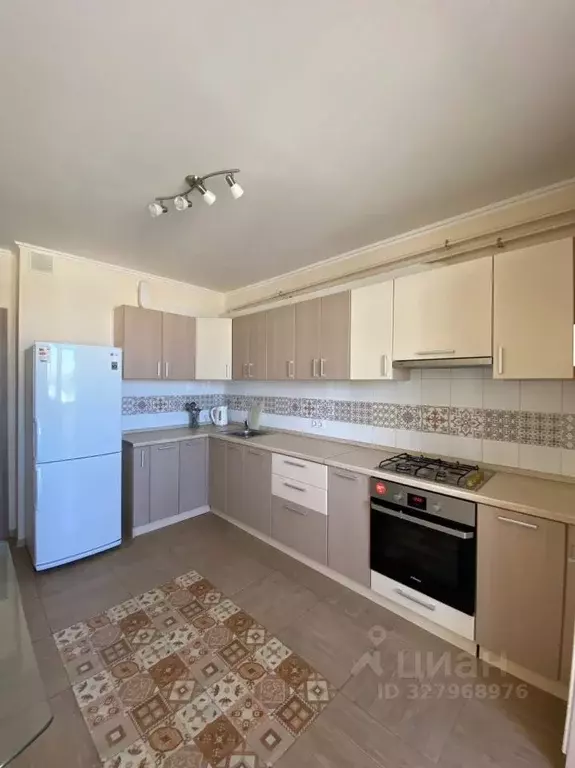 3-к кв. Крым, Симферополь ул. Лексина, 50 (80.0 м) - Фото 2