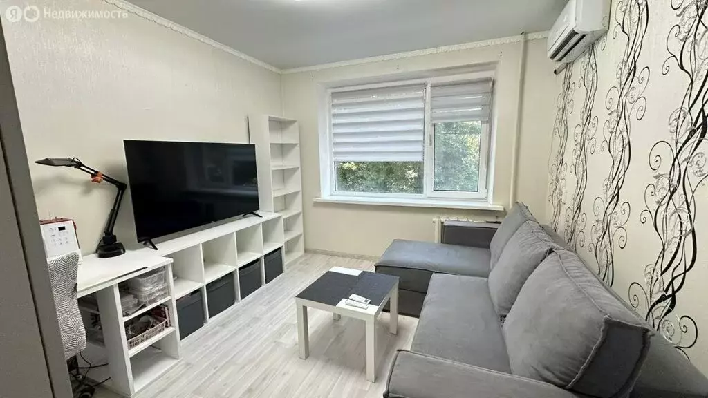 1-комнатная квартира: Краснодар, улица имени Дмитрия Благоева, 8 (33.5 ... - Фото 0