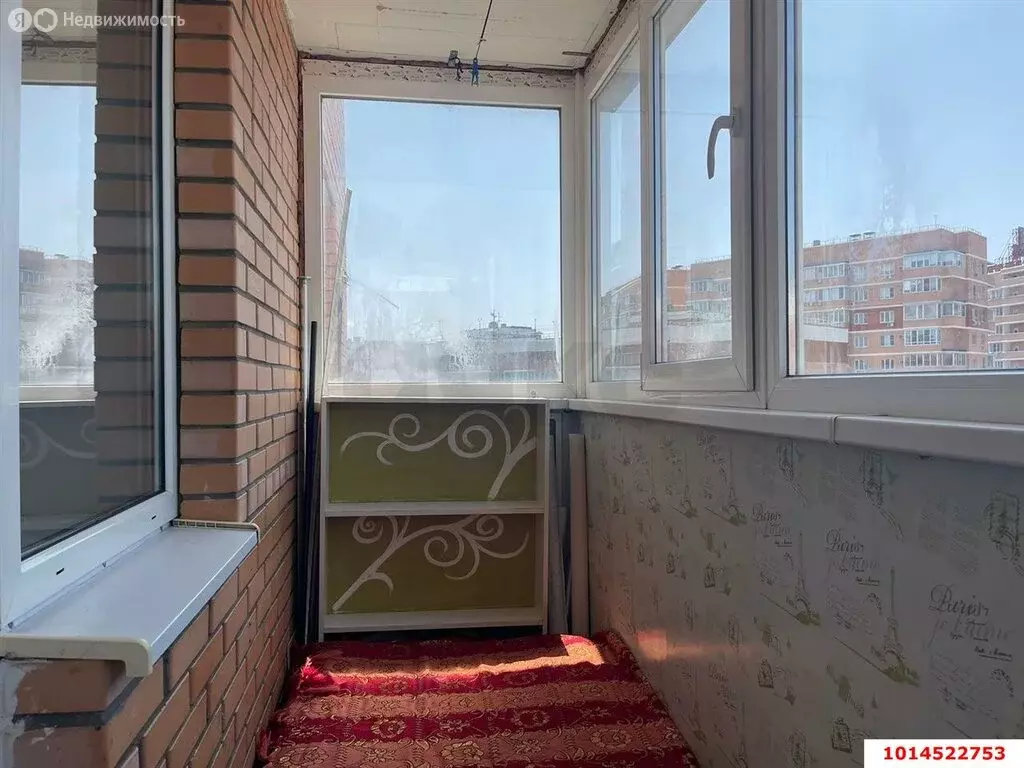 1-комнатная квартира: Краснодар, Кореновская улица, 63 (40 м) - Фото 0