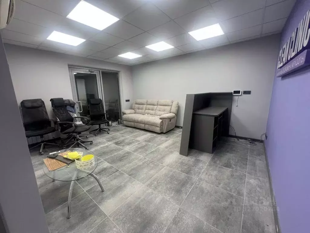 Офис в Самарская область, Тольятти ул. Маршала Жукова, 54 (100 м) - Фото 2