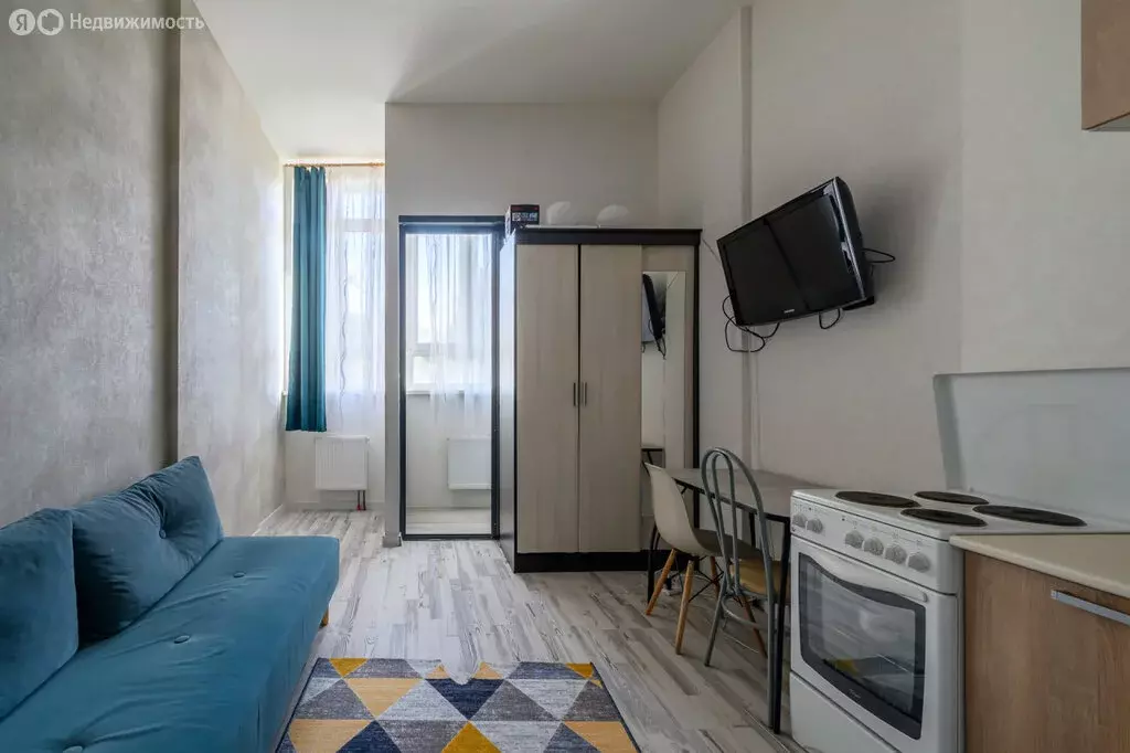 Квартира-студия: Екатеринбург, улица Лыжников, 3 (22.9 м) - Фото 1