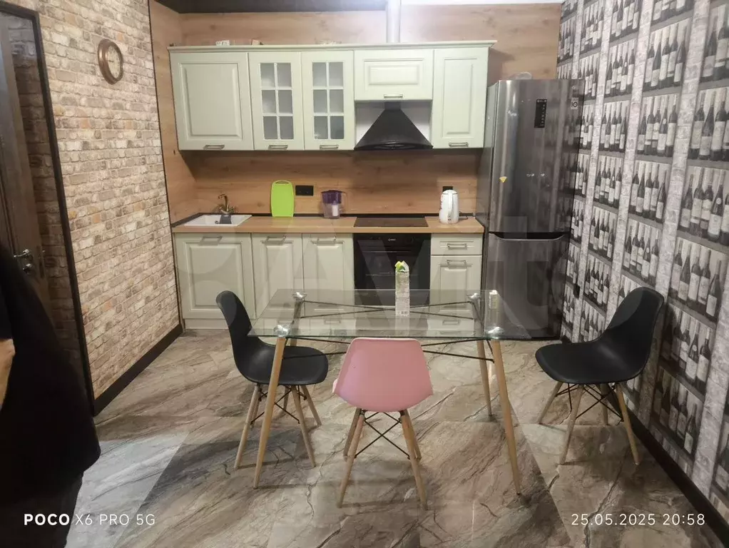 2-к. квартира, 58 м, 2/25 эт. - Фото 0