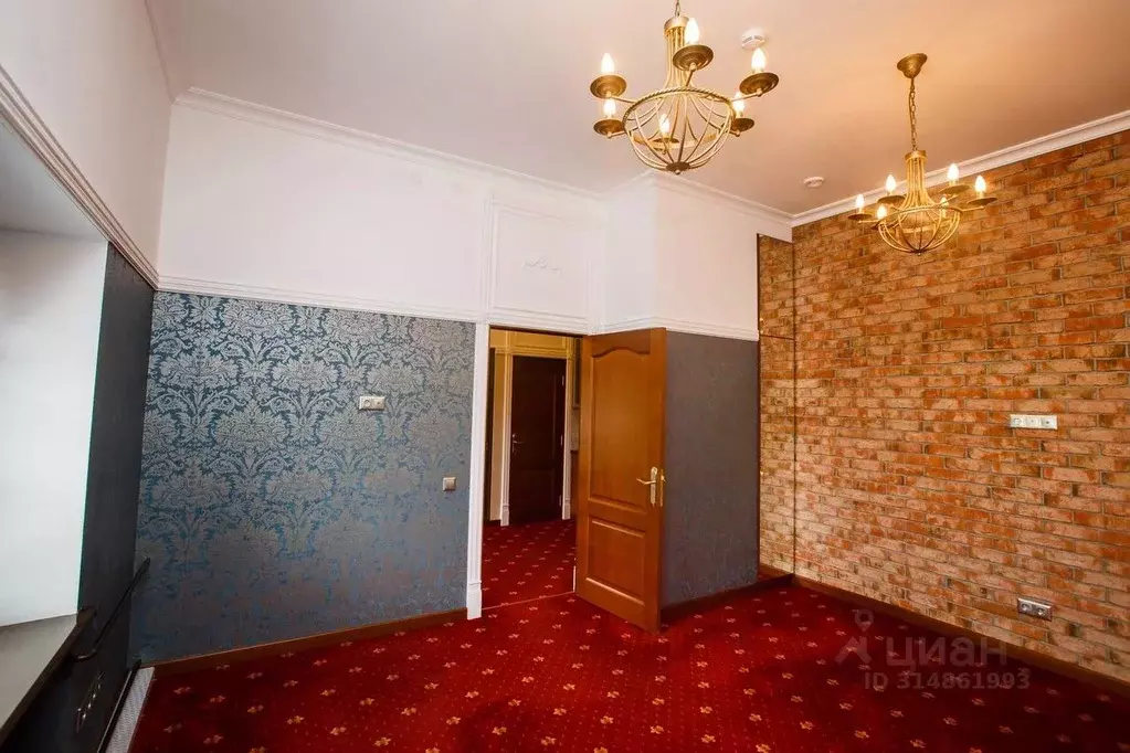 Офис в Карелия, Петрозаводск просп. Ленина, 21 (15 м) - Фото 1