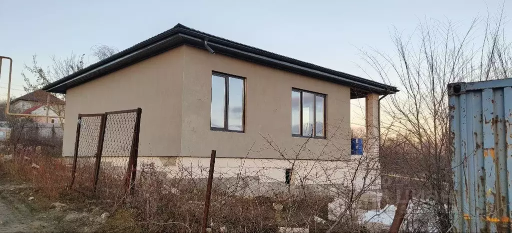 Дом в Саратовская область, Саратов проезд 5-й Монашенский (100 м) - Фото 1