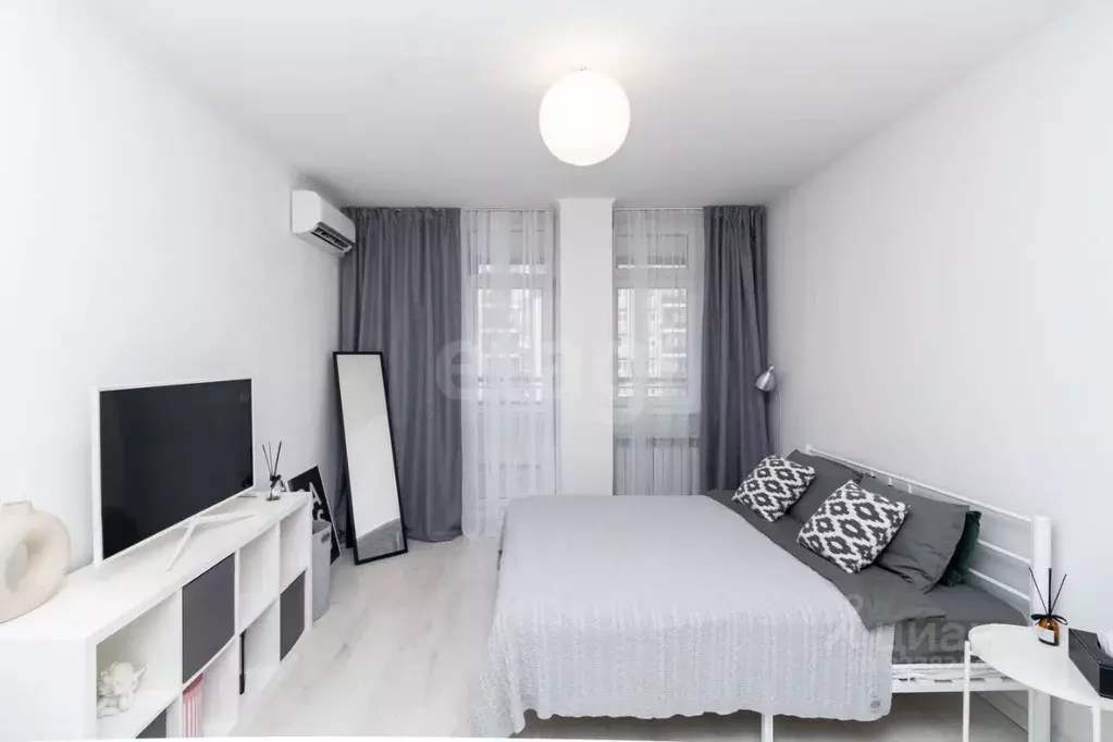 1-к кв. Красноярский край, Красноярск ул. Дмитрия Мартынова, 32 (41.5 ... - Фото 0