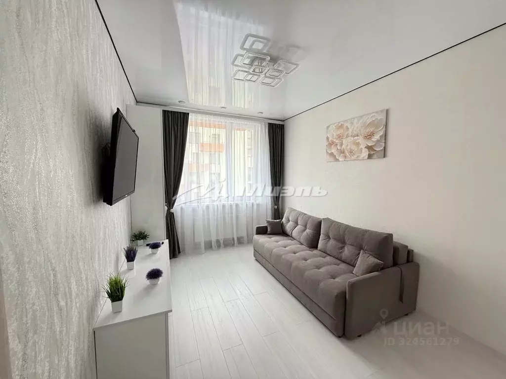 1-к кв. Крым, Симферополь просп. Александра Суворова, 15к7 (46.0 м) - Фото 1