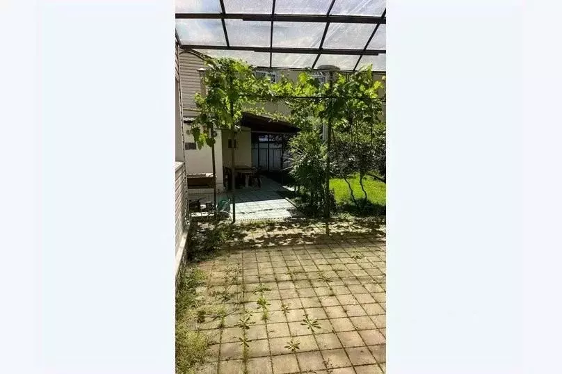 Дом в Краснодарский край, Сочи городской округ, Дагомыс пгт  (200 м) - Фото 2