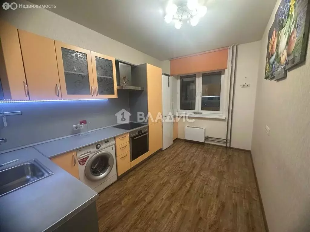 2-комнатная квартира: Ивантеевка, улица Новая Слобода, 3 (76.6 м) - Фото 1