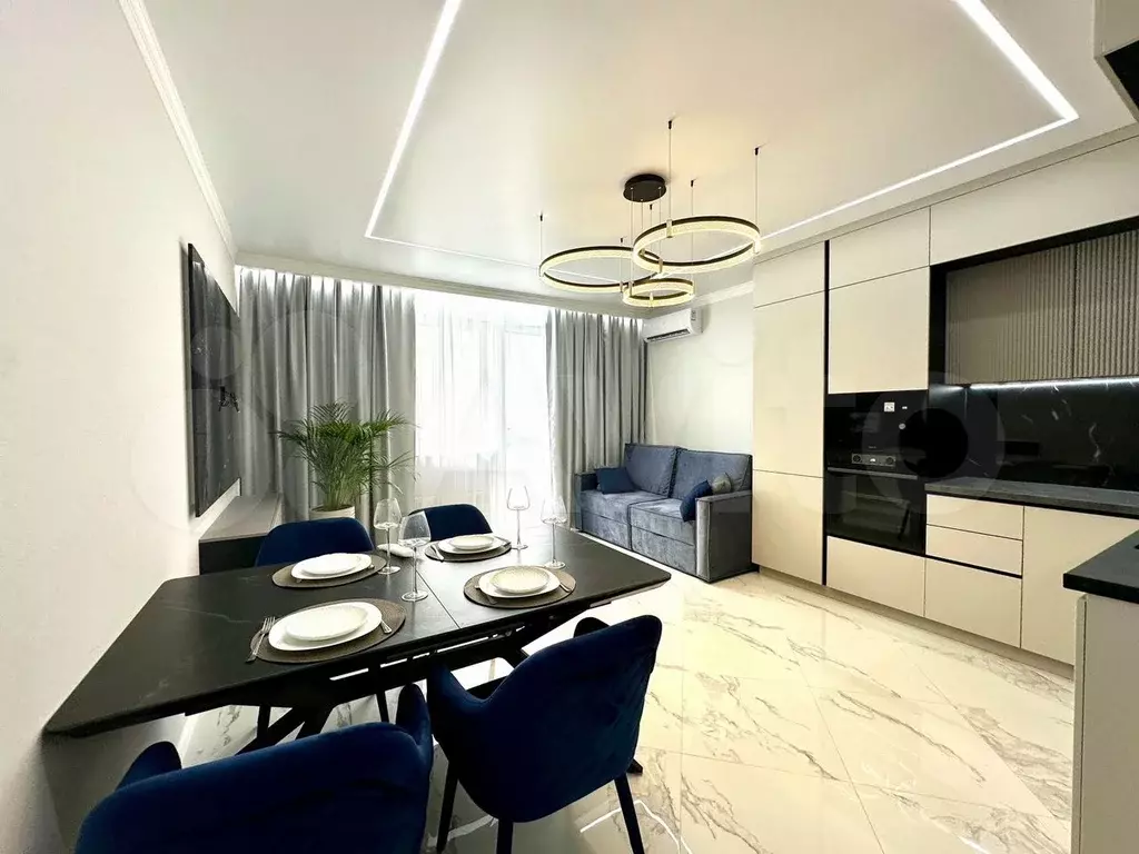 2-к. квартира, 55 м, 4/7 эт. - Фото 0