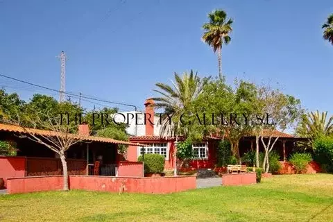 Country House For Sale in Santa Brigida, Gran Canaria - Фото 0