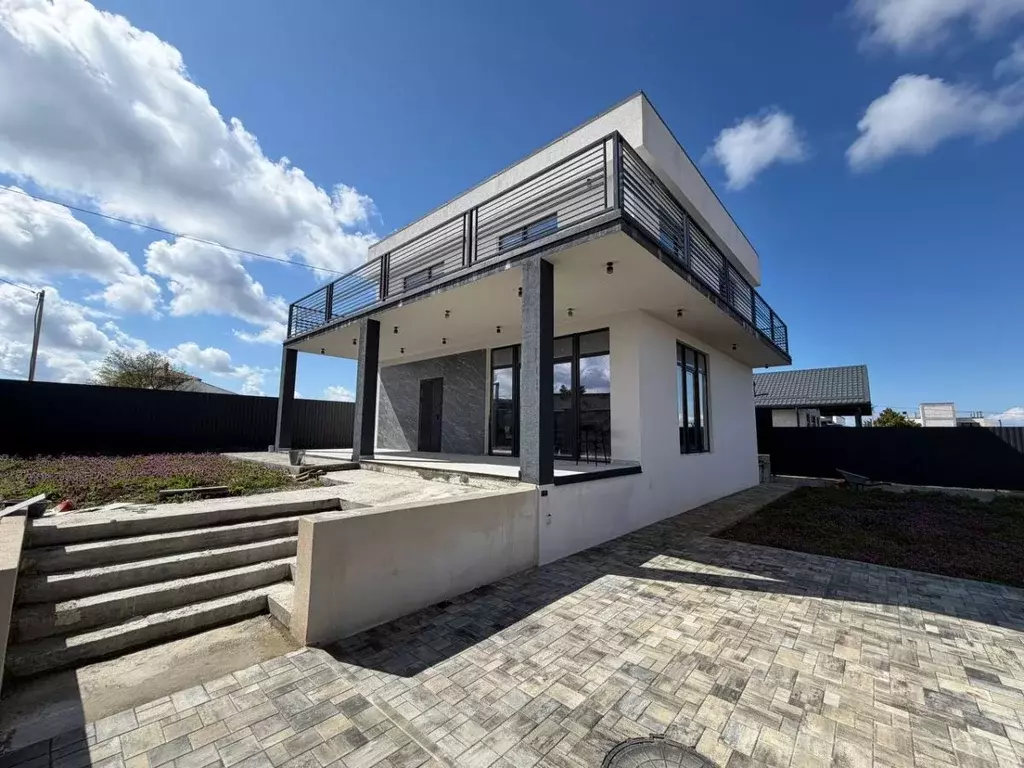 Дом в Севастополь ул. Генерала Провалова, 9 (220 м) - Фото 1
