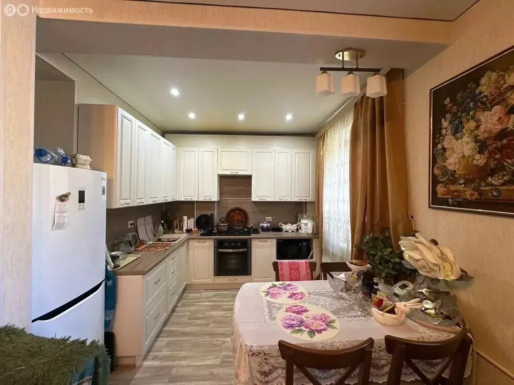 2-комнатная квартира: Октябрьский, улица Садовое Кольцо, 27 (49.9 м) - Фото 1