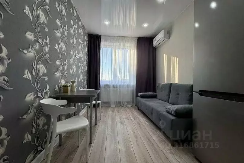 1-к кв. Тюменская область, Тюмень ул. Республики, 204к7 (37.0 м) - Фото 1