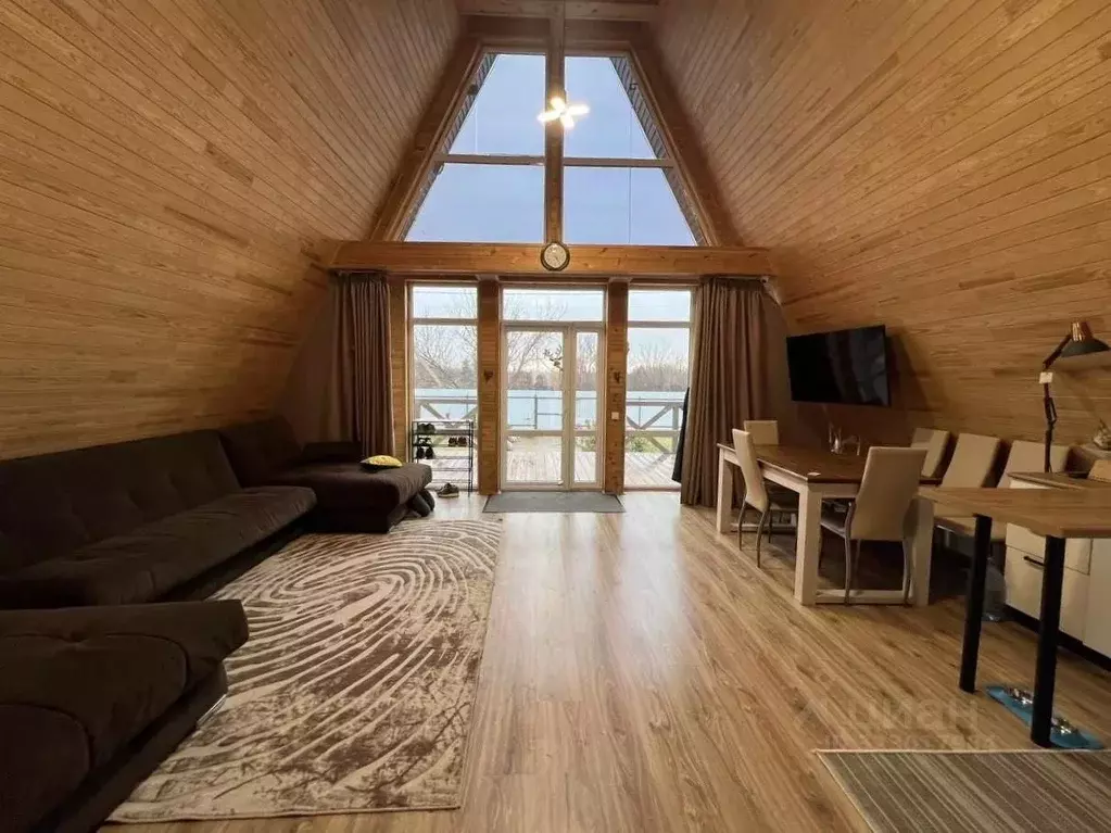 Дом в Оренбургская область, Оренбургский район, Красноуральский ... - Фото 1