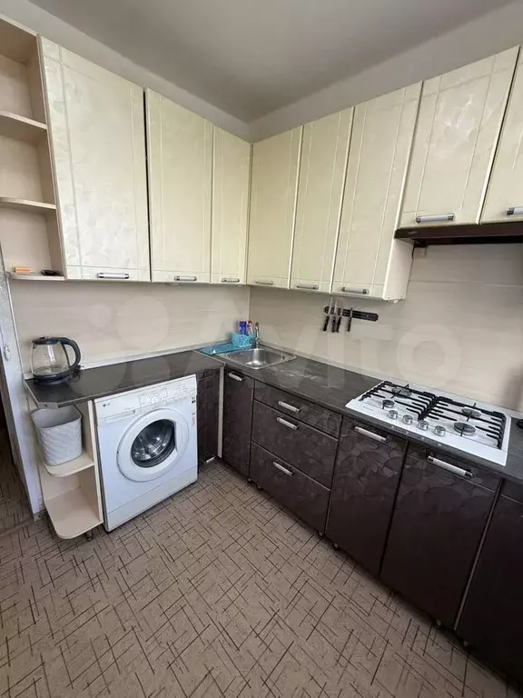3-к. квартира, 66 м, 6/9 эт. - Фото 0