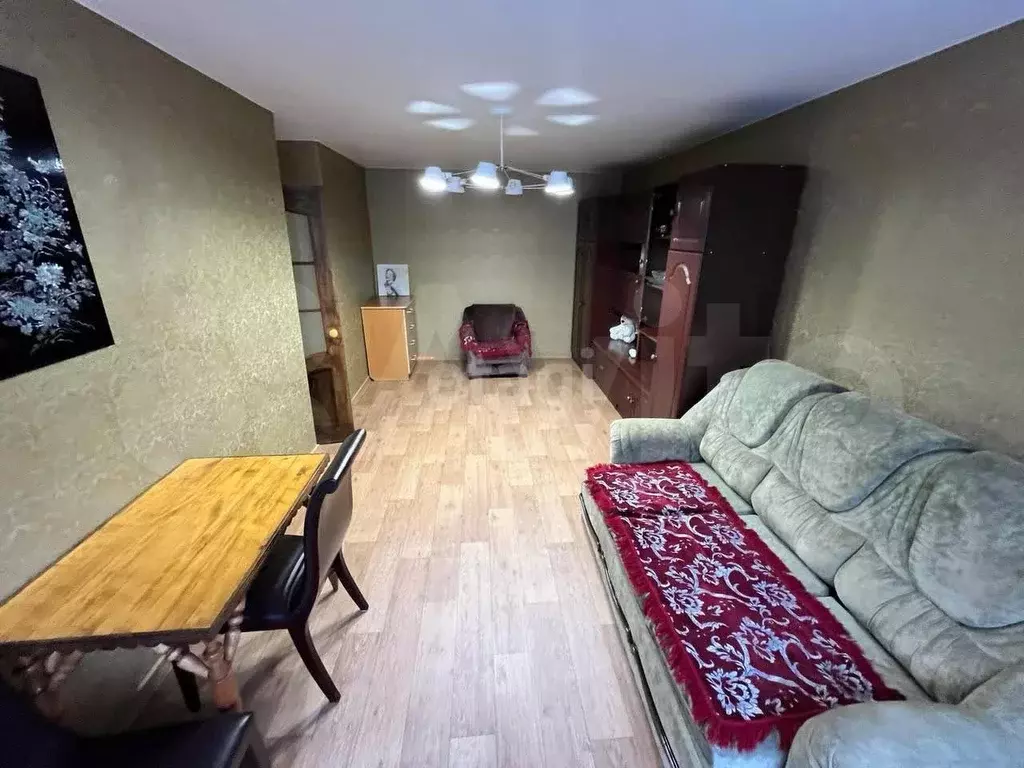 2-к. квартира, 47 м, 1/9 эт. - Фото 1