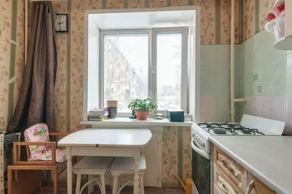 3-к кв. Вологодская область, Вологда ул. Чехова, 51 (51.0 м) - Фото 1