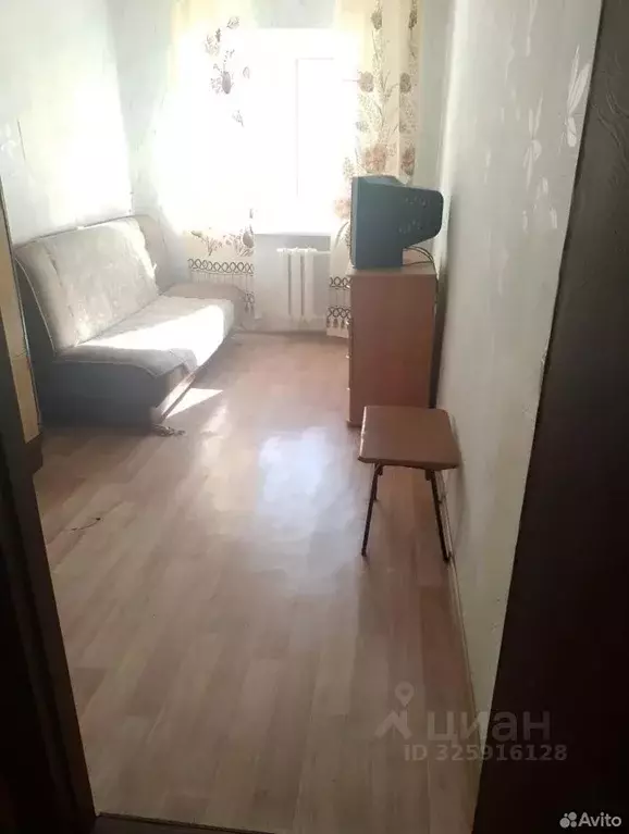 Комната Омская область, Омск ул. Петра Ильичева, 5 (10.0 м) - Фото 1