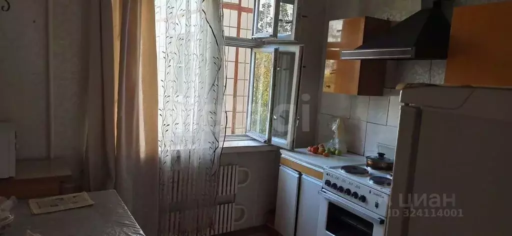 3-к кв. Белгородская область, Старый Оскол Восточный мкр, 2 (63.0 м) - Фото 1