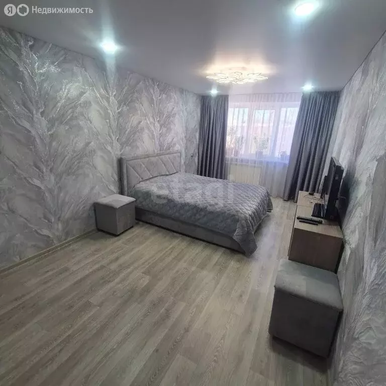 2-комнатная квартира: Альметьевск, улица Ленина, 107 (47 м) - Фото 2