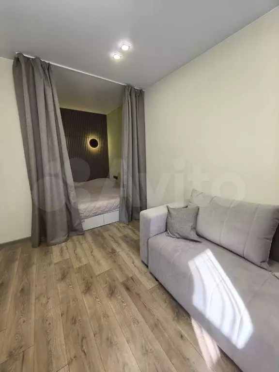 1-к. квартира, 40 м, 1/9 эт. - Фото 1