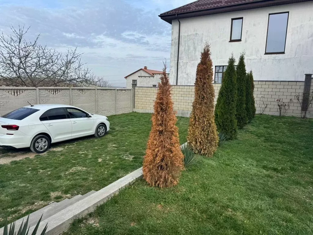 Дом в Крым, Симферопольский район, Чистенское с/пос, с. Фонтаны ул. ... - Фото 2