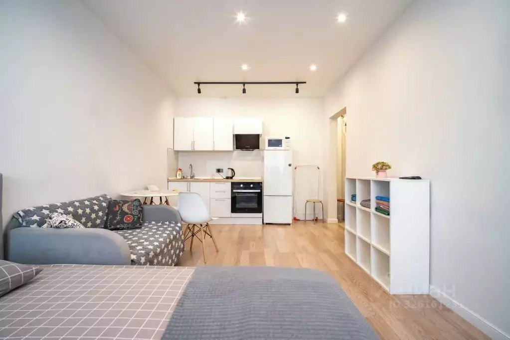 Студия Новосибирская область, Новосибирск ул. Ясный Берег, 33 (30.0 м) - Фото 2