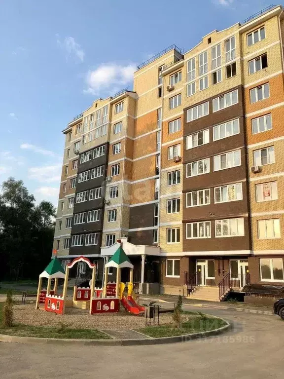 2-к кв. Краснодарский край, Горячий Ключ ул. Ленина, 203М (71.0 м) - Фото 0