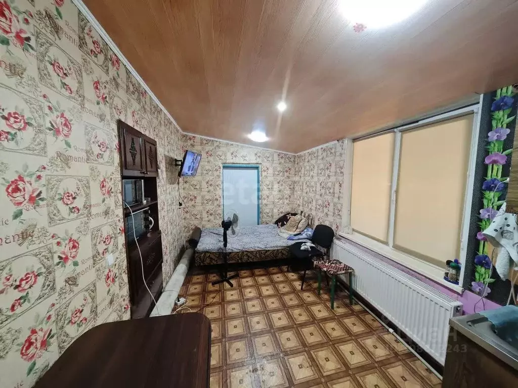 4-к кв. Крым, Сакский район, с. Сизовка ул. Трудовая (66.0 м) - Фото 1