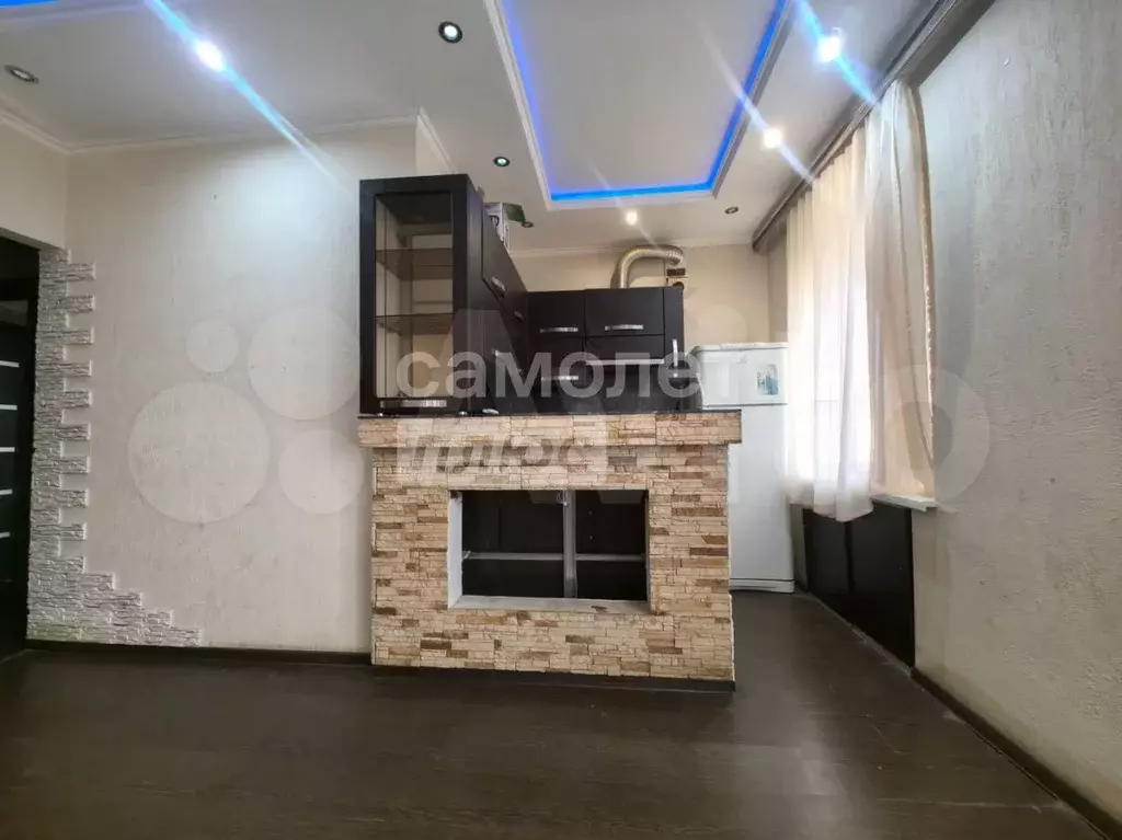 2-к. квартира, 43 м, 4/4 эт. - Фото 1