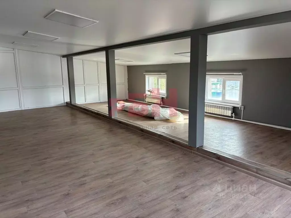 Помещение свободного назначения в Курганская область, Курган ул. ... - Фото 2