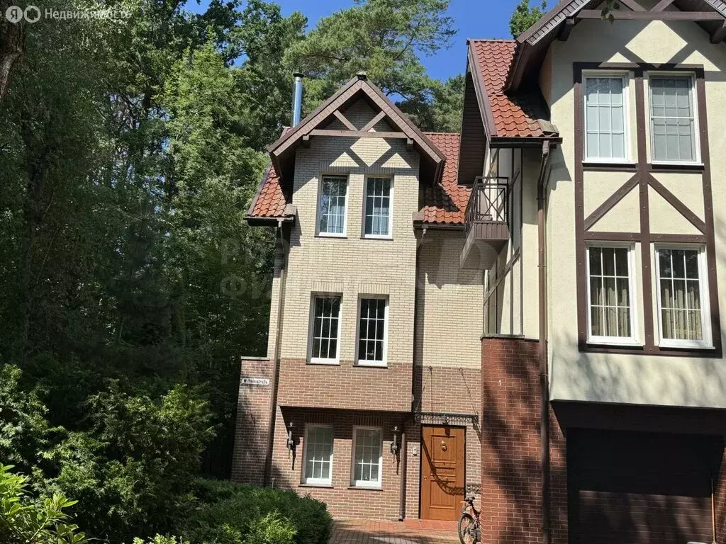 Дом в Светлогорск, улица Ленина, 6В (175 м) - Фото 1