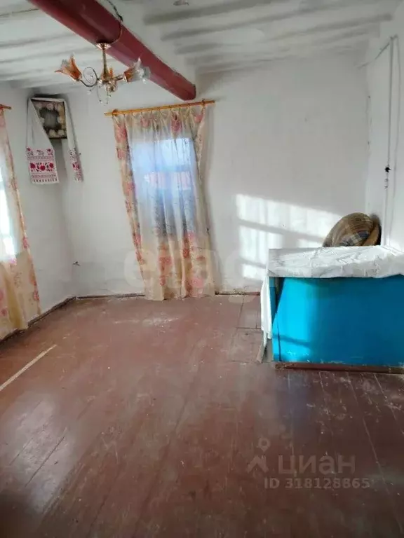 Дом в Белгородская область, Ровеньский район, Лознянское с/пос, с. ... - Фото 1