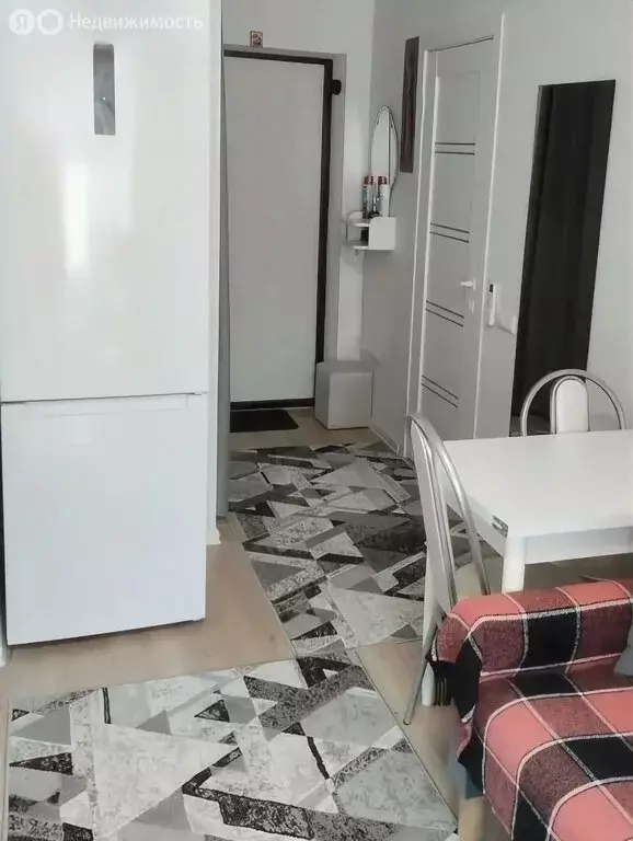 Квартира-студия: территория Цемдолина, улица Красина, 53к3 (28 м) - Фото 1