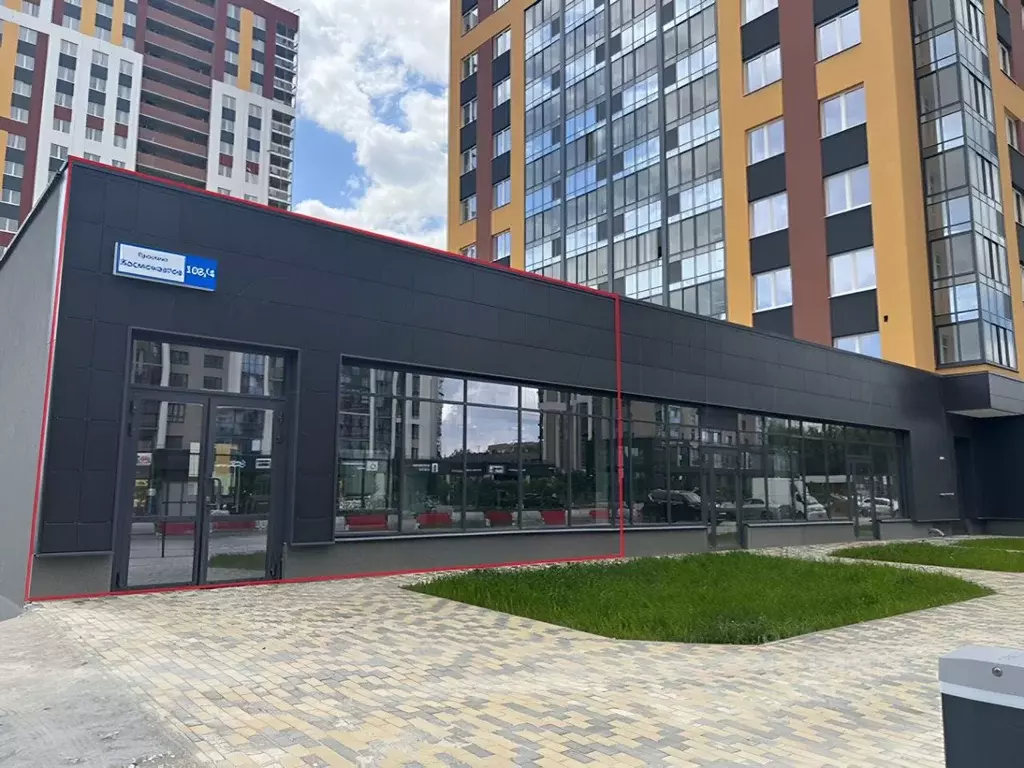 Торговая площадь в Свердловская область, Екатеринбург просп. ... - Фото 0