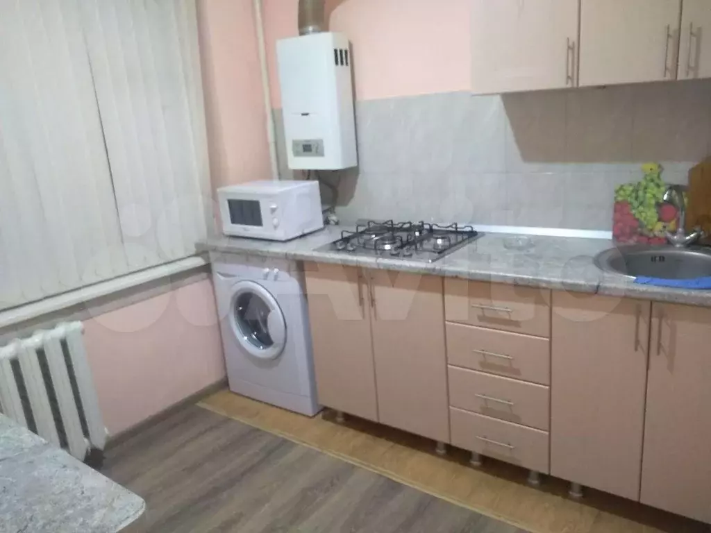 1-к. квартира, 30 м, 1/5 эт. - Фото 0