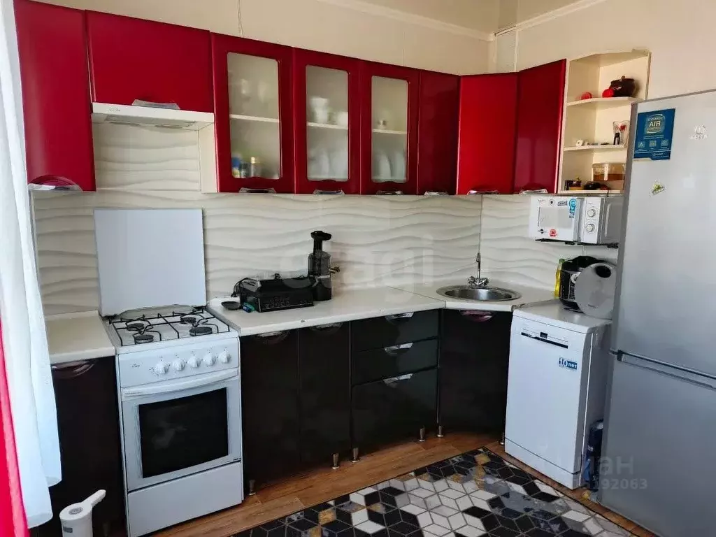 2-к кв. Орловская область, Орел ул. Полковника Старинова, 5 (59.5 м) - Фото 0
