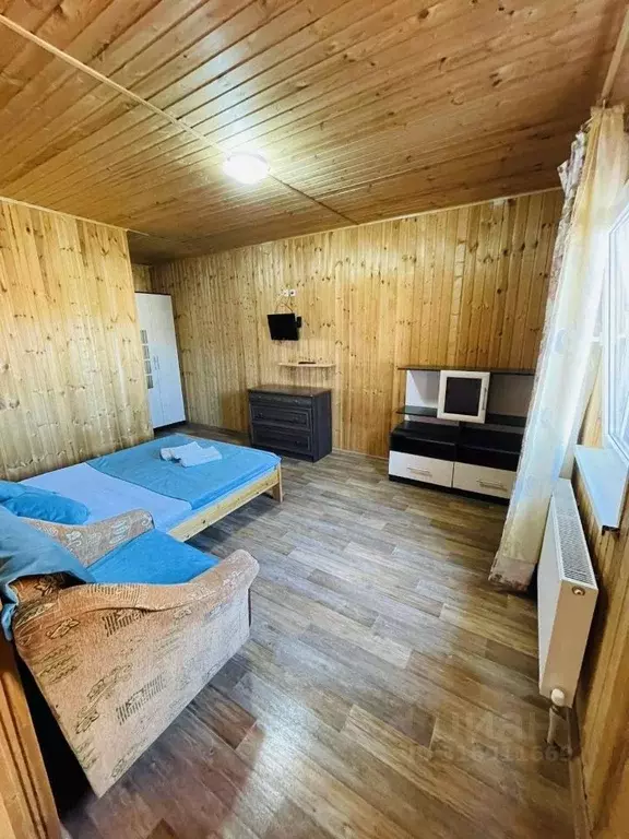 2-к кв. Краснодарский край, Геленджик ул. Розы Люксембург, 45А (30.0 ... - Фото 1