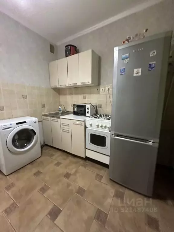 1-к кв. Саратовская область, Саратов Днепропетровская ул., 2Б (40.0 м) - Фото 1